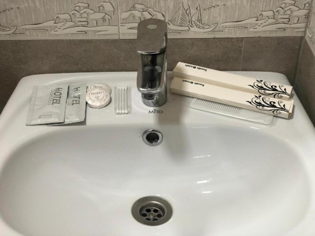 מלון יירבאן California Boutique מראה חיצוני תמונה