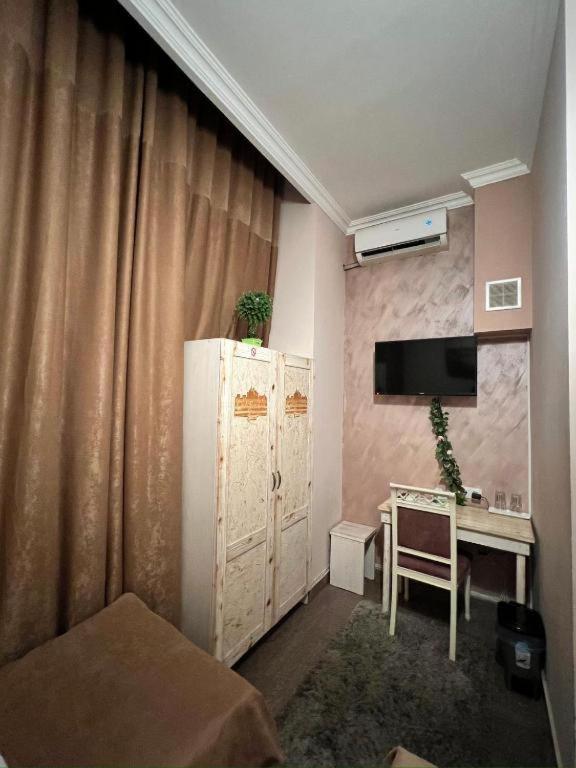 מלון יירבאן California Boutique מראה חיצוני תמונה